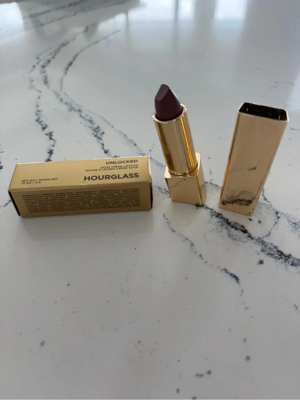 hourglass lipstick